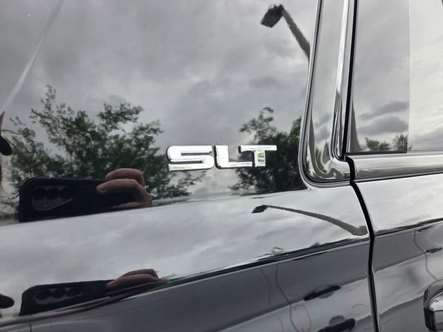 Used 2020 GMC Yukon SLT w/ Graphite Performance Edition image 7