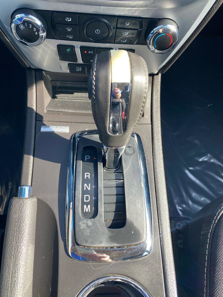 Used 2012 Ford Fusion SE FWD image 21