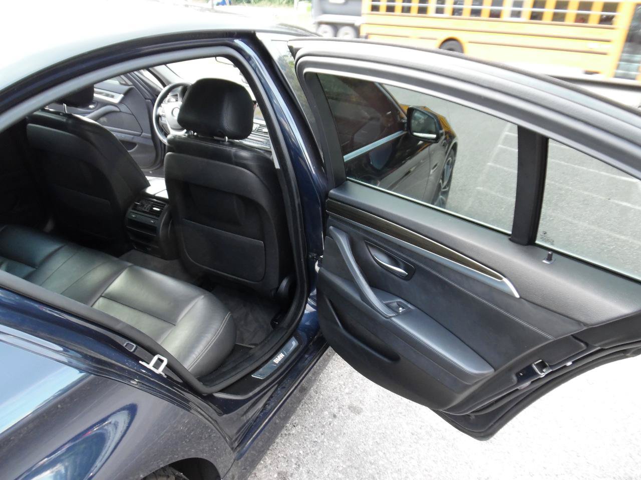 Used 2015 BMW 535d xDrive AWD/4WD image 22