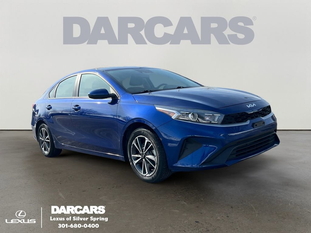 Used 2023 Kia Forte LXS image 1