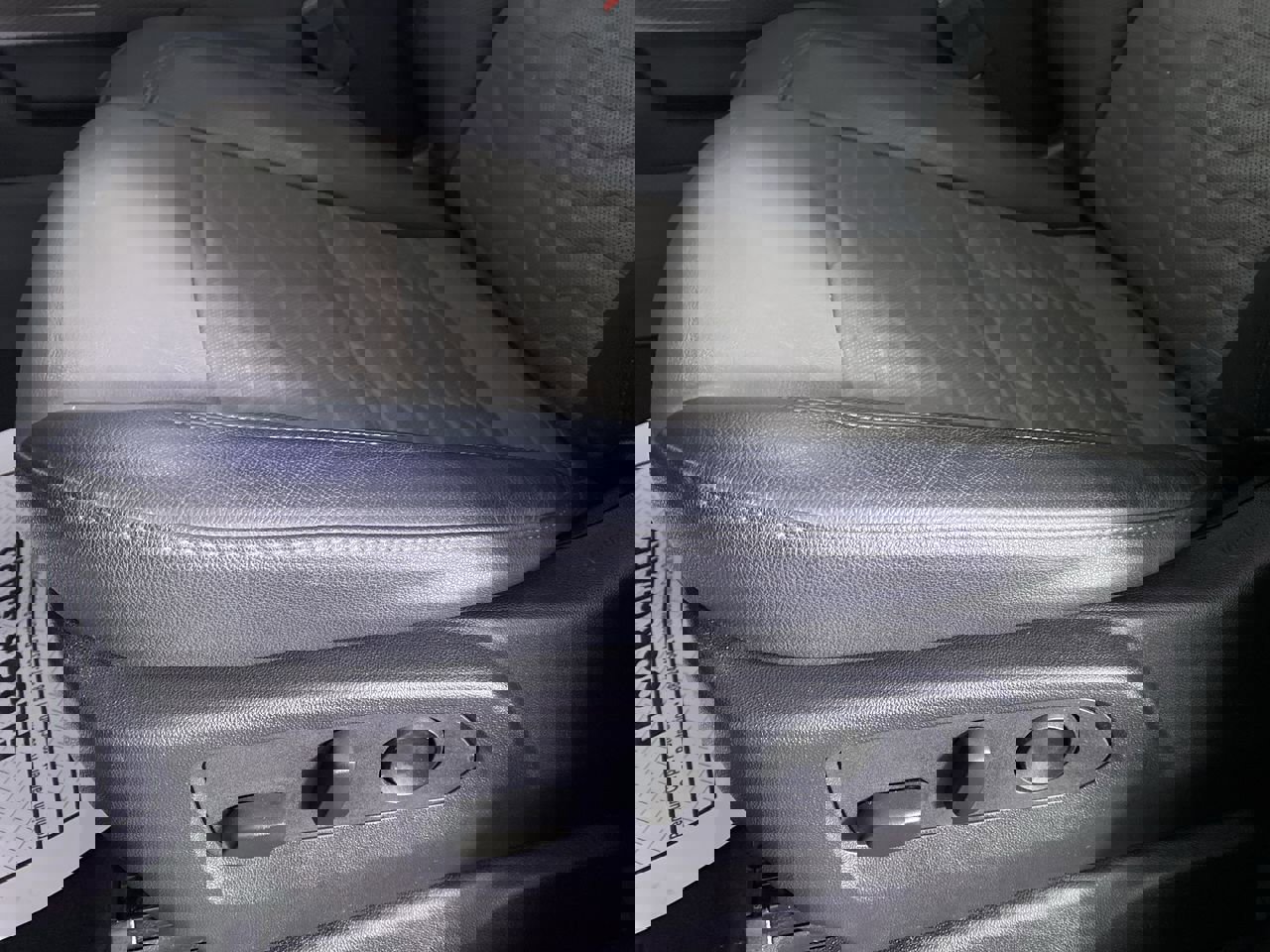 Certified 2024 Chevrolet Silverado 1500 ZR2 w/ Technology Package image 9