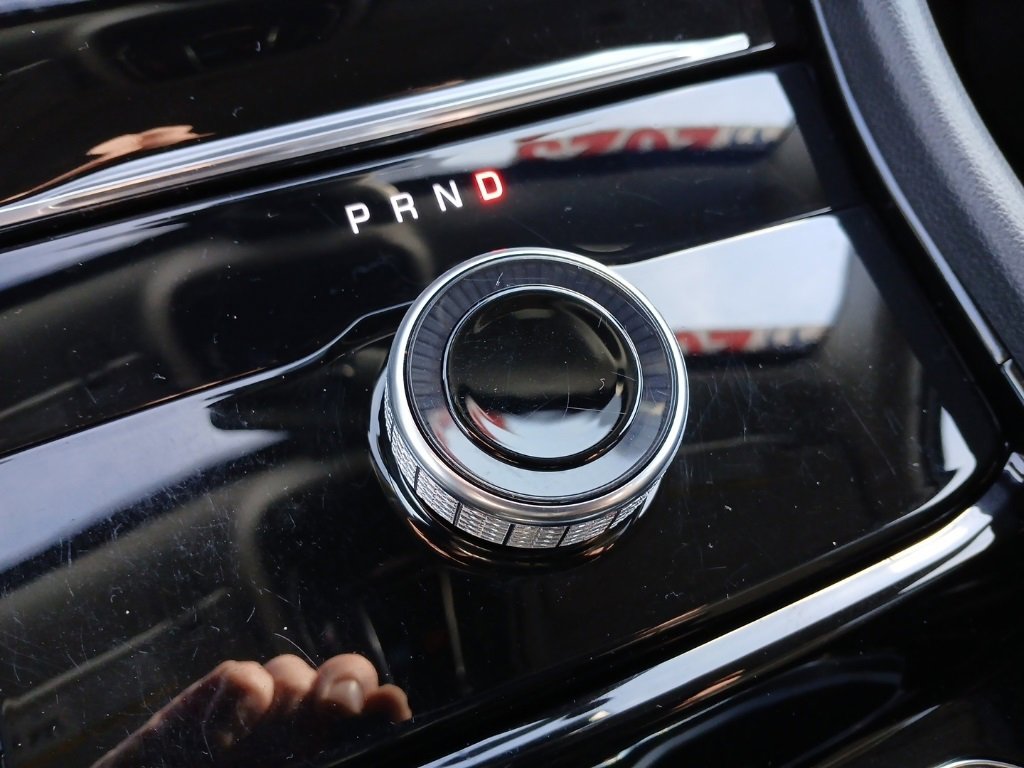 Used 2023 Jeep Grand Cherokee L Laredo image 11