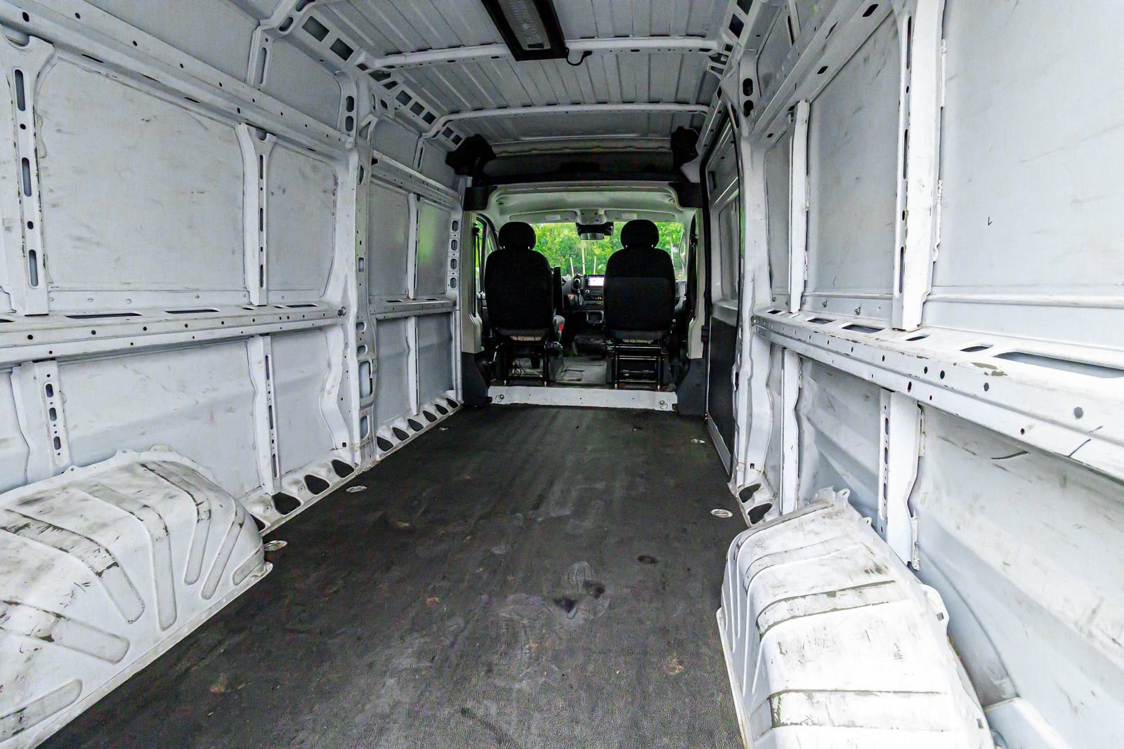 Used 2022 RAM ProMaster 2500 image 16
