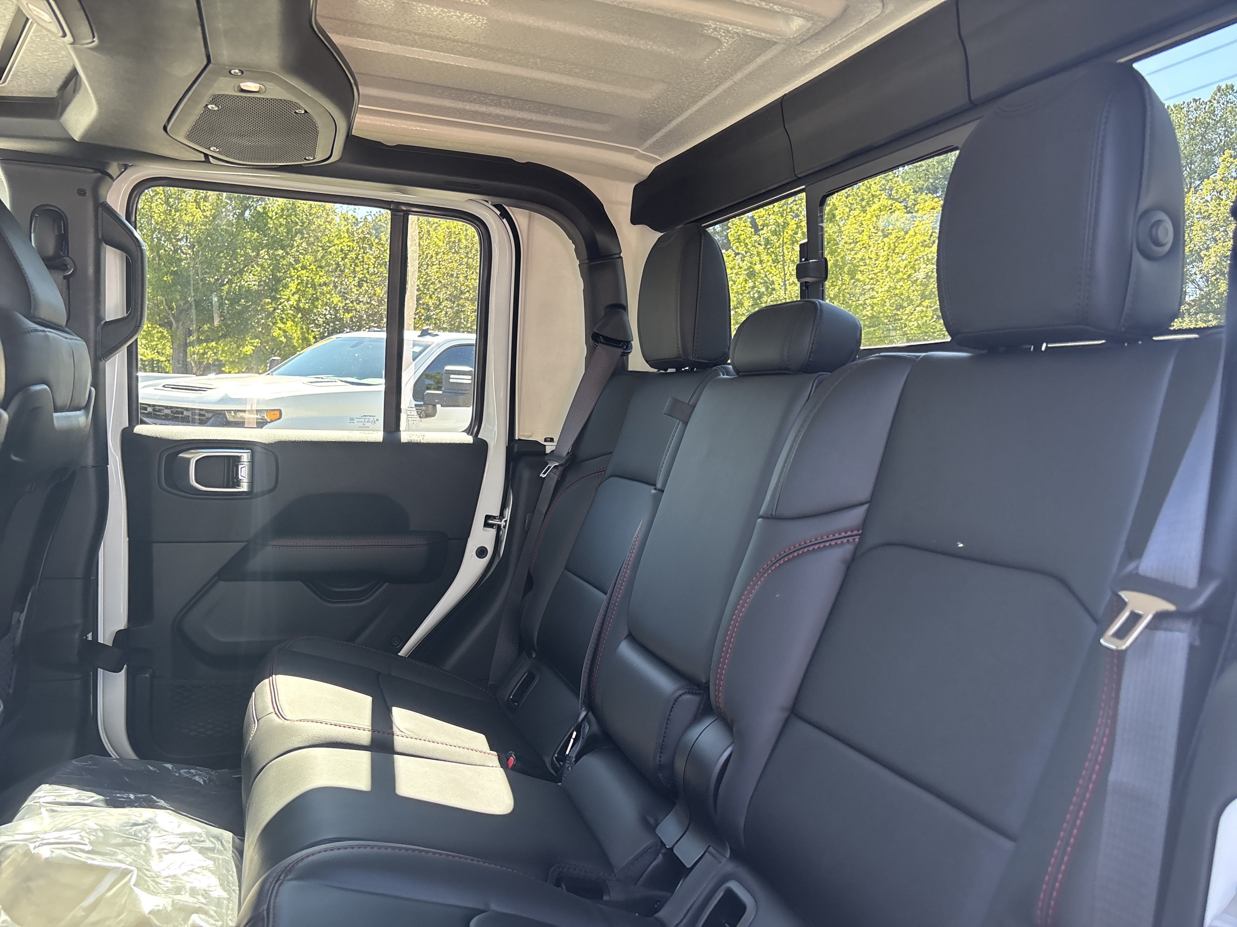 New 2026 Jeep Gladiator Rubicon AWD/4WD image 16
