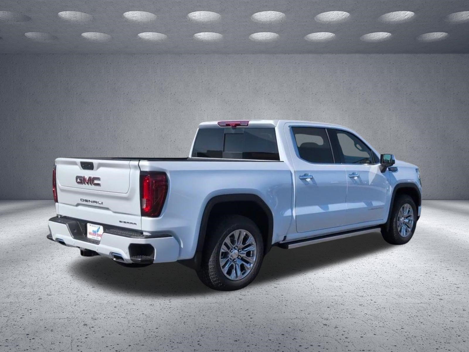 Used 2026 GMC Sierra 1500 Denali w/ Technology Package AWD/4WD image 7
