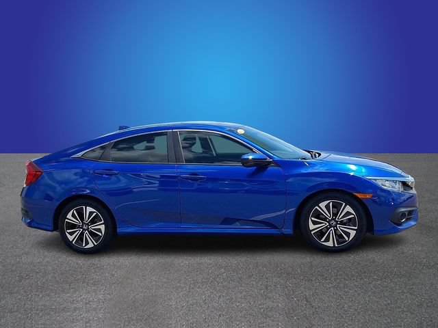Used 2018 Honda Civic EX-T image 3