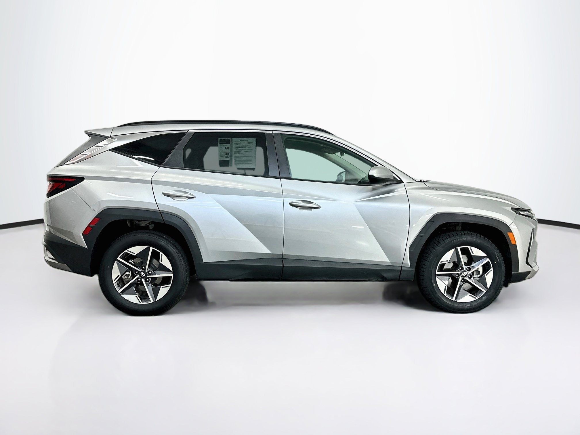 Used 2025 Hyundai Tucson SEL AWD/4WD image 10
