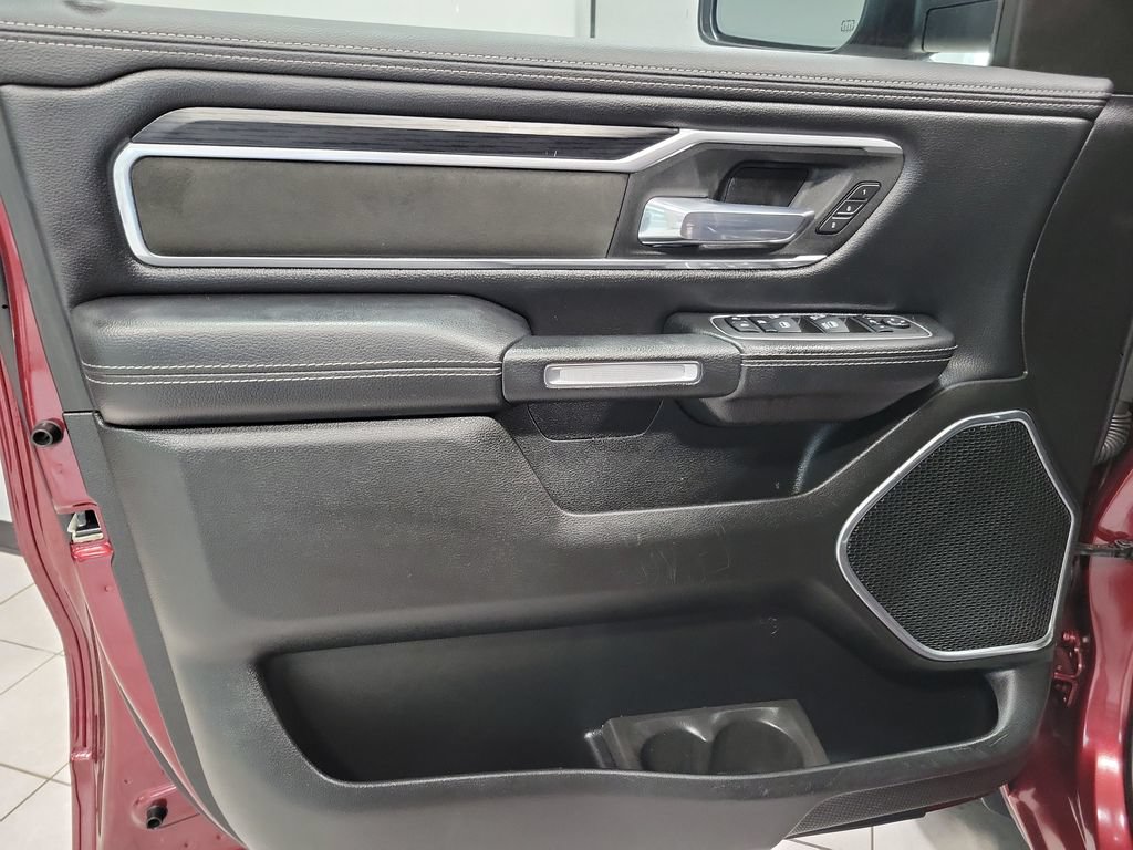 Used 2023 RAM 1500 Laramie AWD/4WD image 37