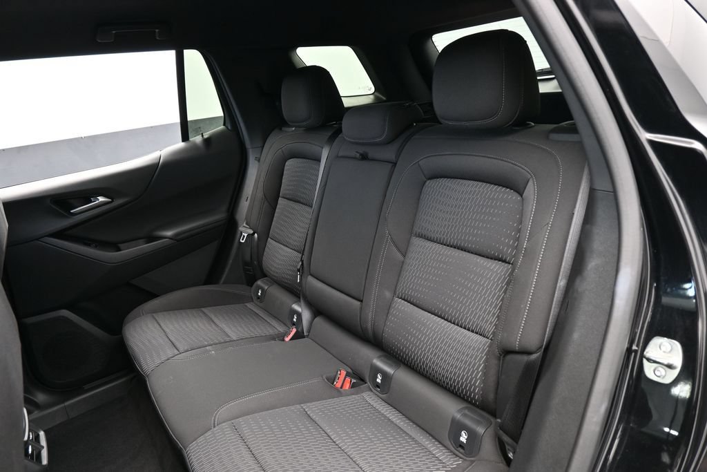 Used 2026 Chevrolet Equinox LT FWD image 31
