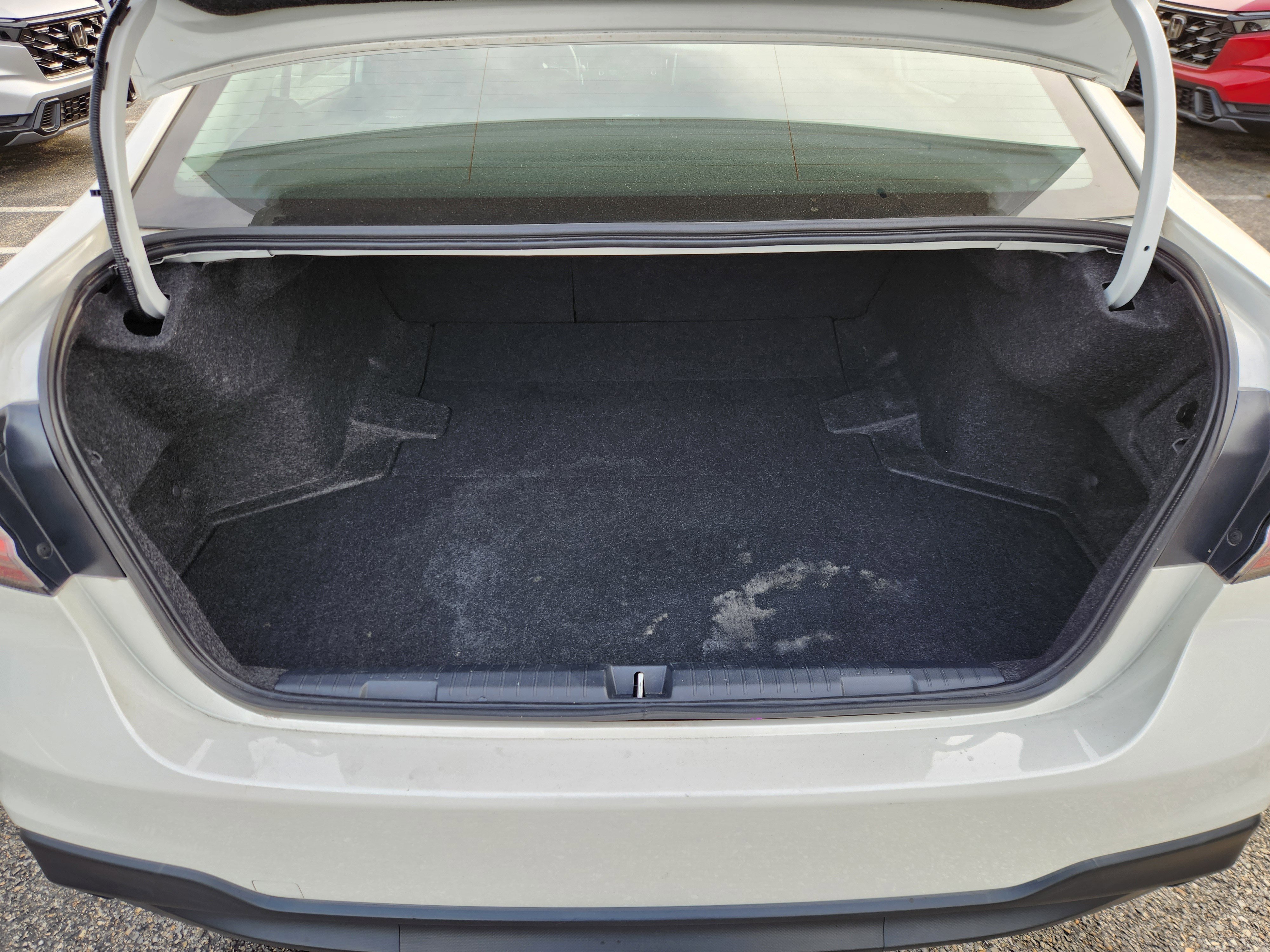 Used 2023 Subaru Legacy image 18