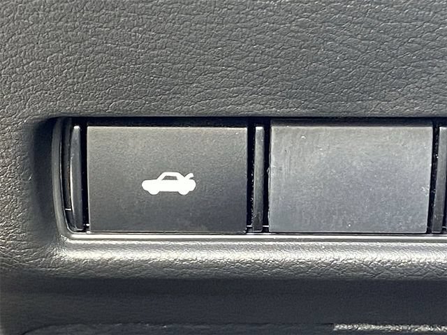 New 2026 Nissan Sentra SV w/ Floor Mat Package FWD image 23
