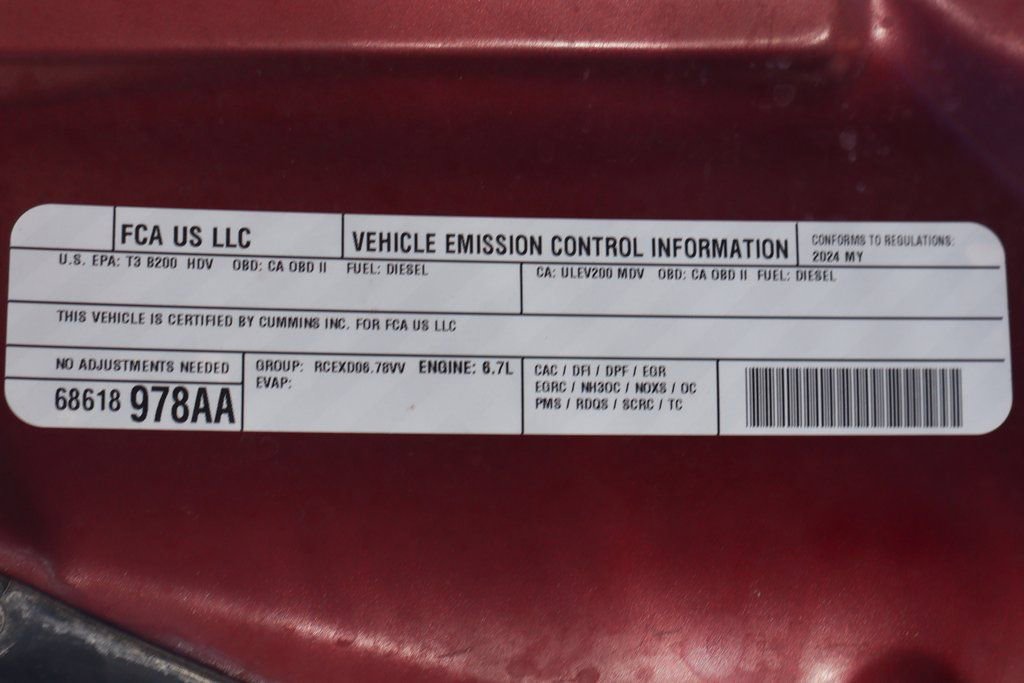 Used 2024 RAM 2500 Tradesman w/ Chrome Appearance Group image 13