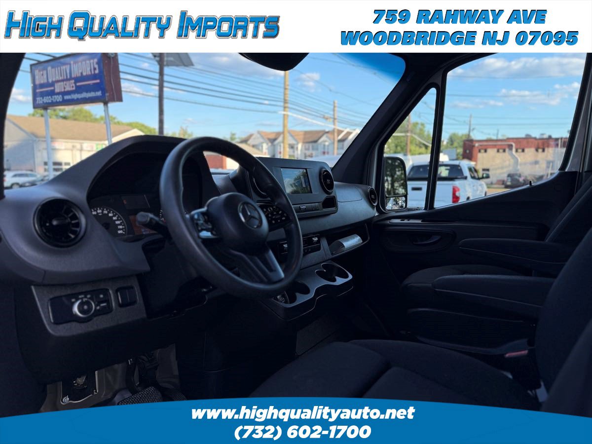 Used 2020 Mercedes-Benz Sprinter 1500 image 31