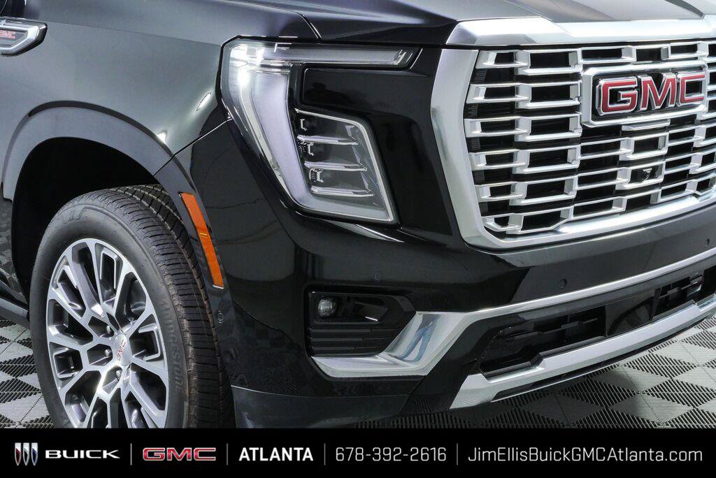 New 2026 GMC Yukon XL Denali w/ Sun & Power Step Package AWD/4WD image 9