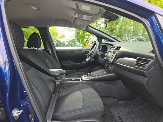 Used 2025 Nissan Leaf S FWD image 6