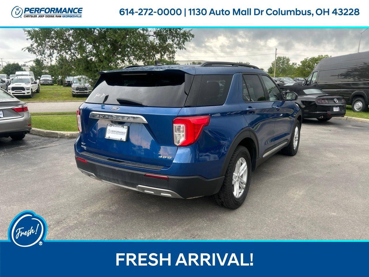 Used 2022 Ford Explorer XLT AWD/4WD image 4