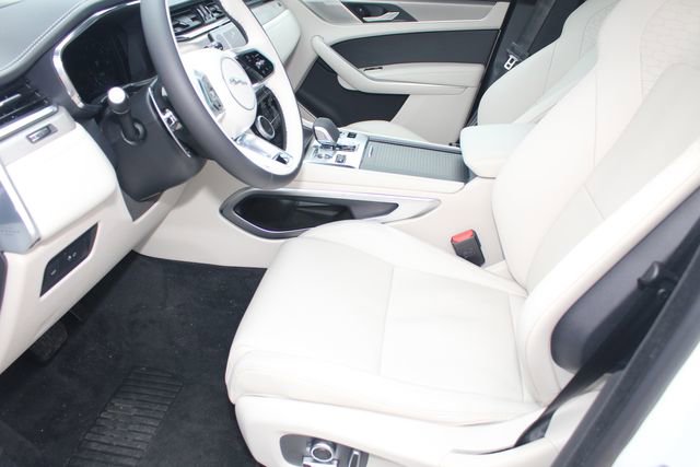 New 2026 Jaguar F-PACE R-Dynamic S image 20