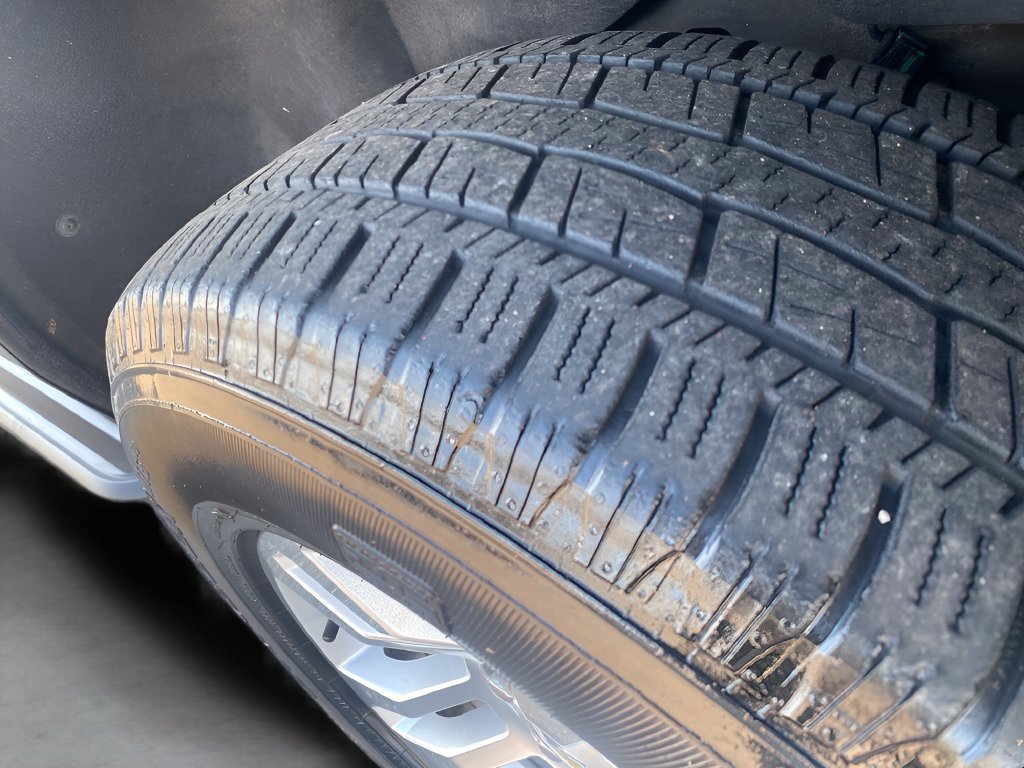 Used 2019 Chevrolet Tahoe LT RWD image 35