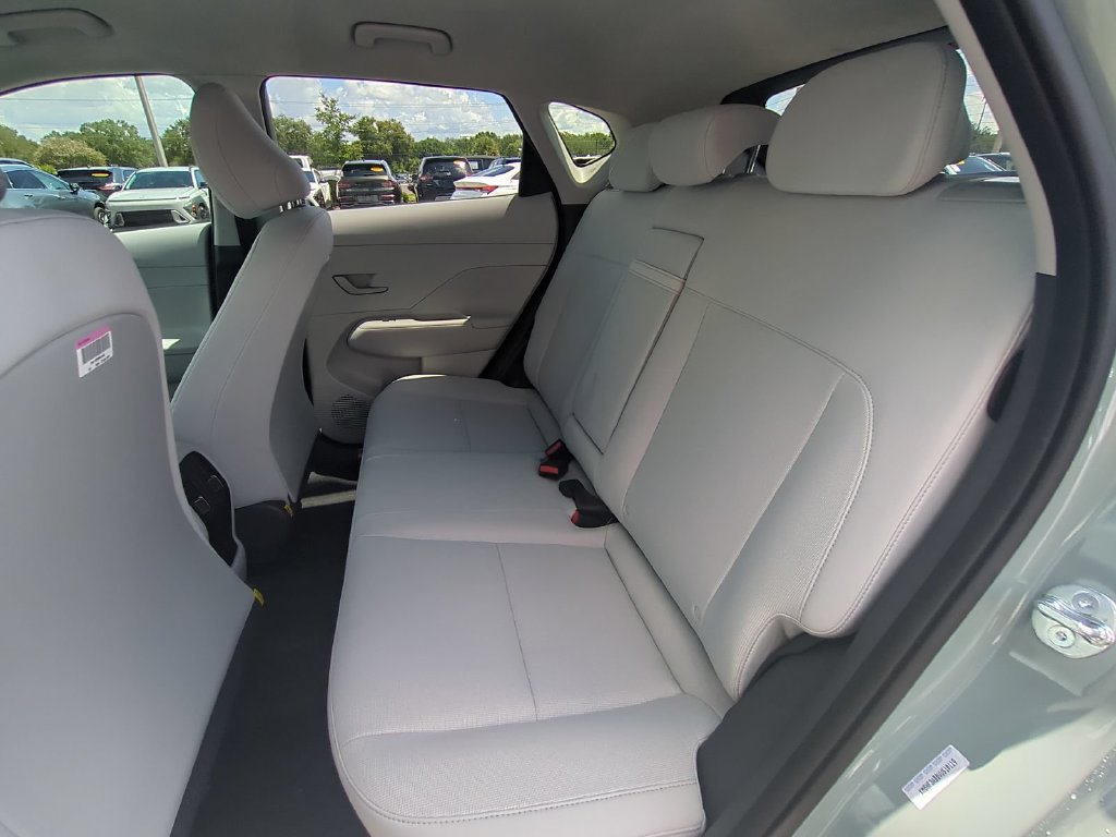 Used 2027 Hyundai Kona SEL Sport FWD image 15