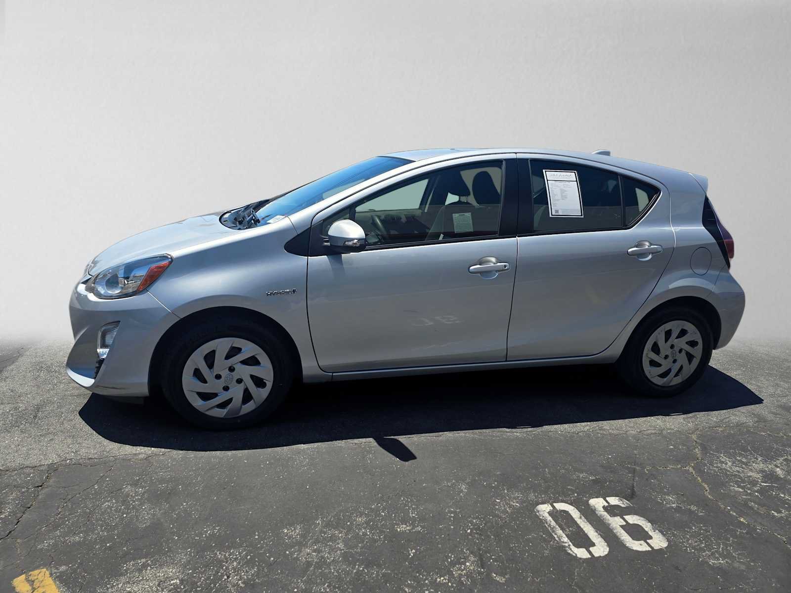 Used 2016 Toyota Prius C Two FWD image 6
