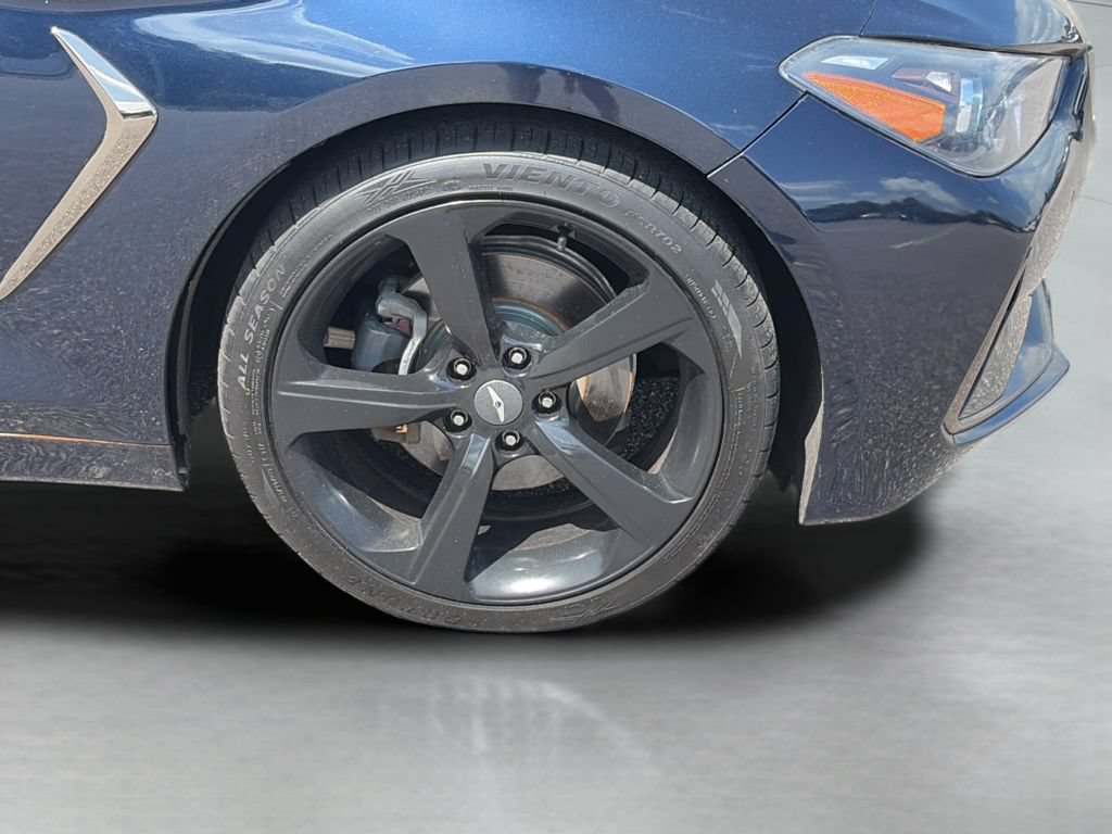 Used 2019 Genesis G70 2.0T Advanced w/ Sport Package RWD image 26