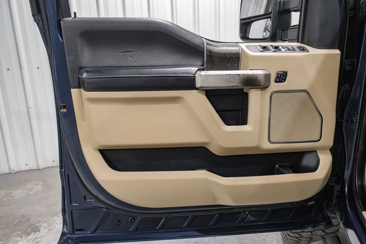 Used 2020 Ford F250 Lariat w/ Lariat Ultimate Package image 45