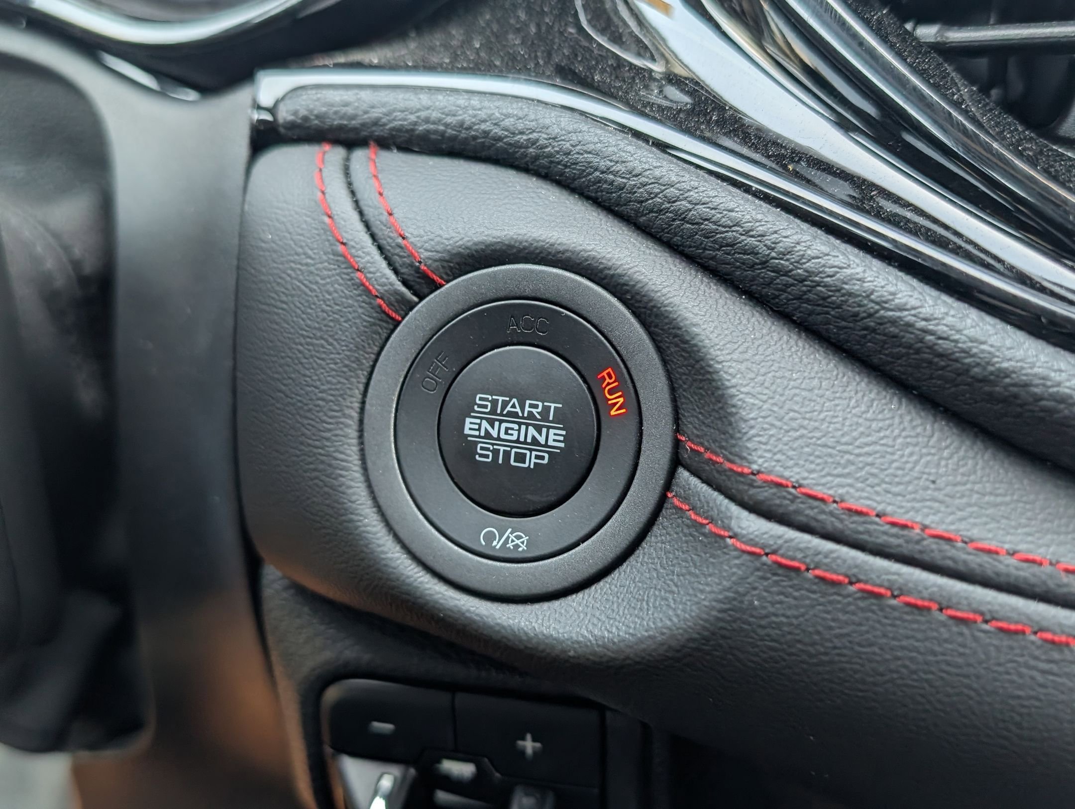 Used 2025 Dodge Durango R/T image 29