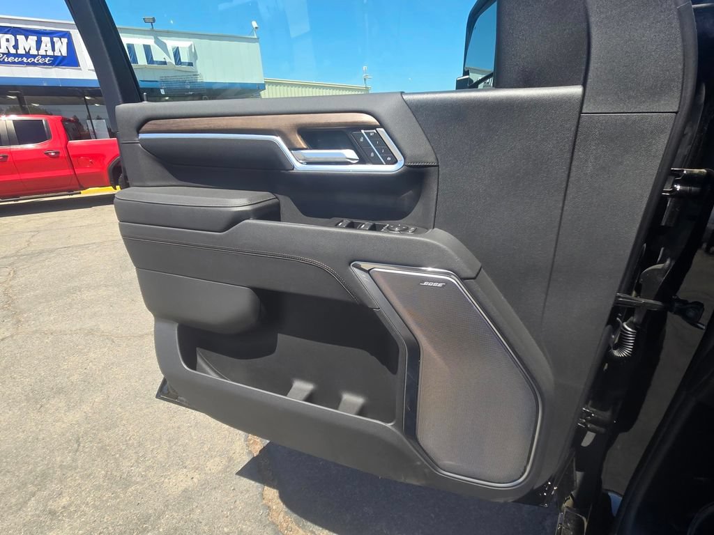 New 2026 Chevrolet Silverado 2500 High Country w/ Midnight Edition AWD/4WD image 20