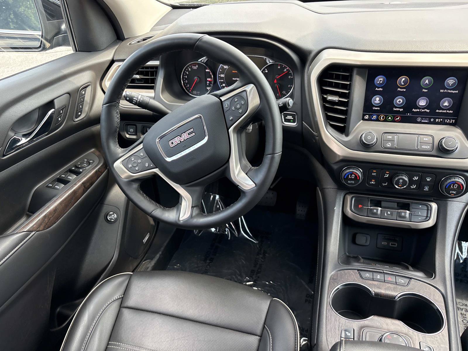 Used 2023 GMC Acadia Denali w/ Denali Ultimate Package AWD/4WD image 28