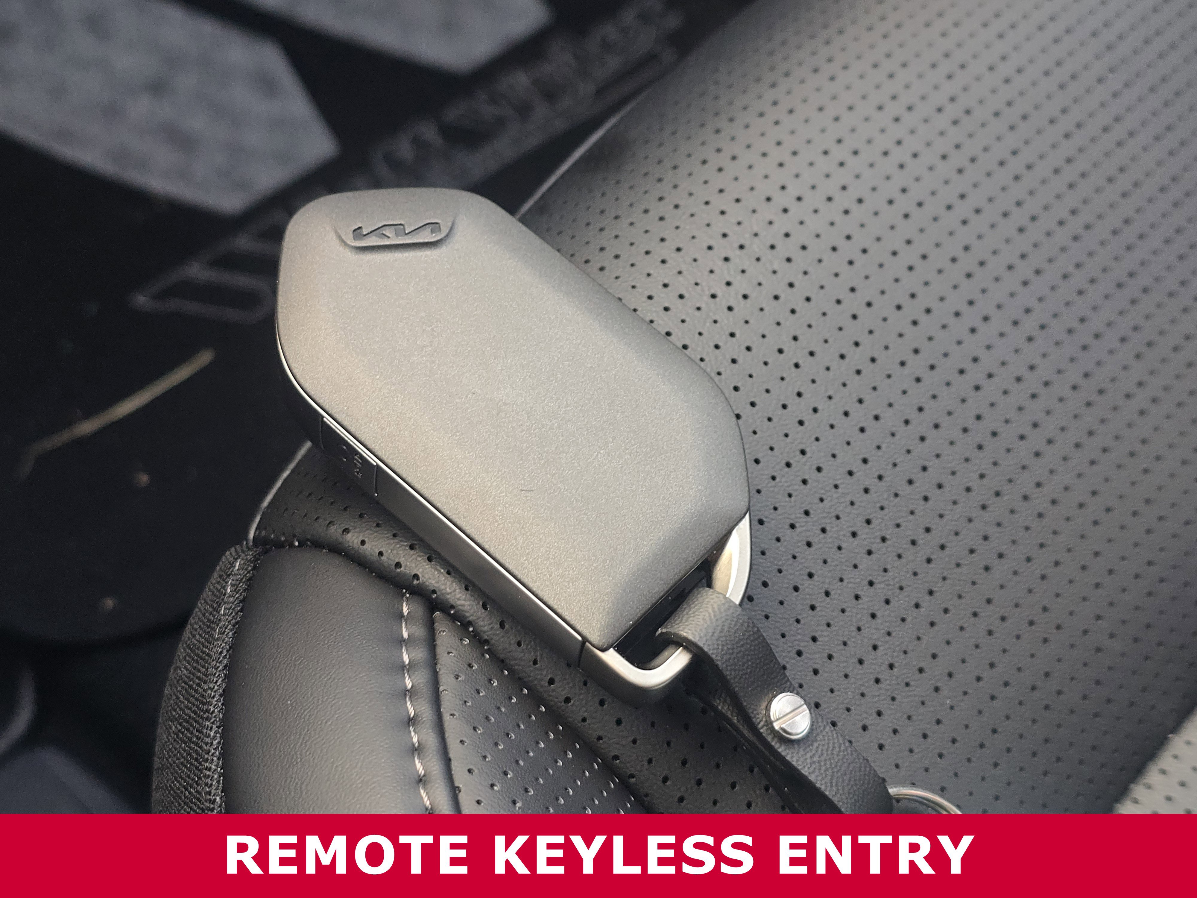 Used 2025 Kia Sorento EX image 32