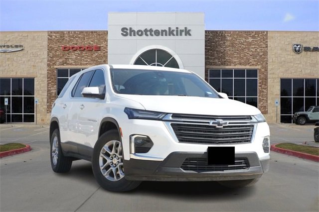 Used 2023 Chevrolet Traverse LS w/ Safety Package
