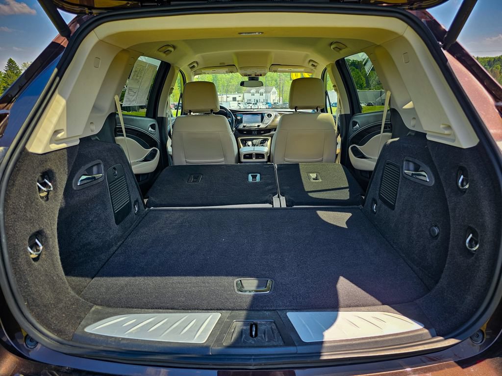 Used 2020 Buick Envision Premium AWD/4WD image 37