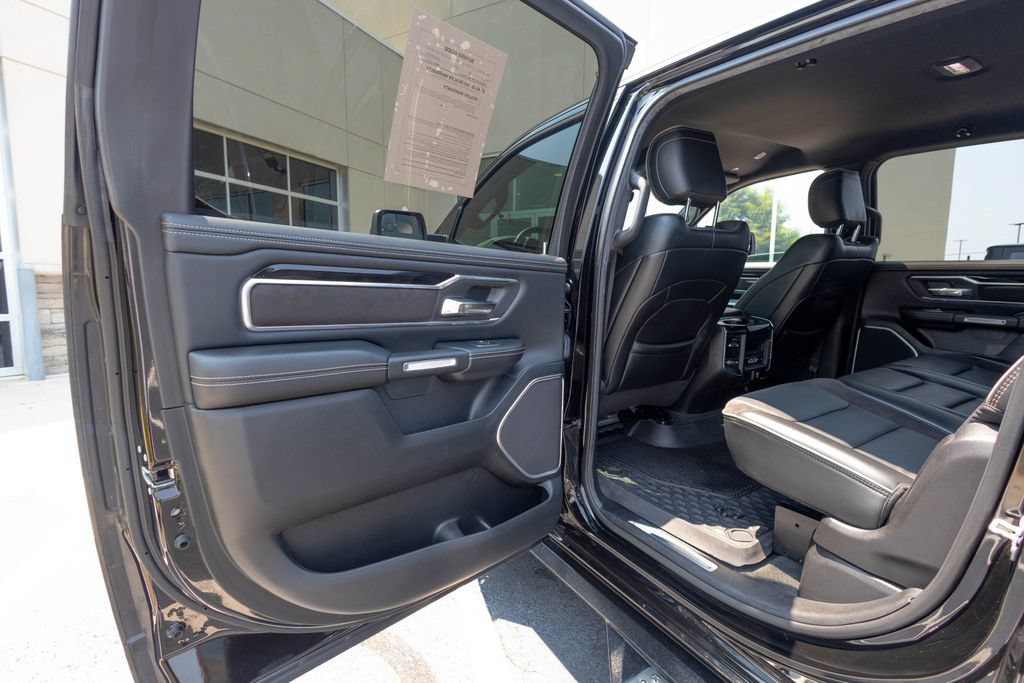 Used 2019 RAM 1500 Laramie AWD/4WD image 47