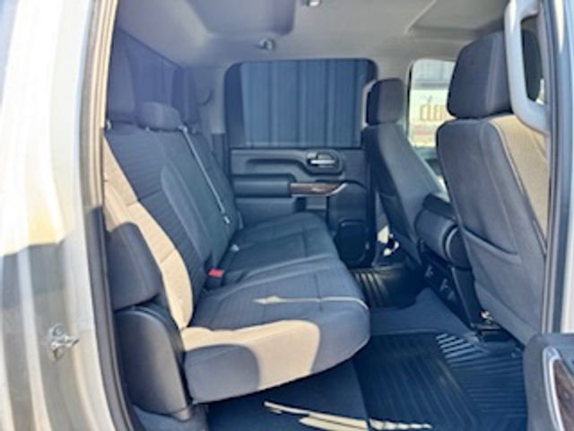 Used 2023 GMC Sierra 2500 SLE image 33