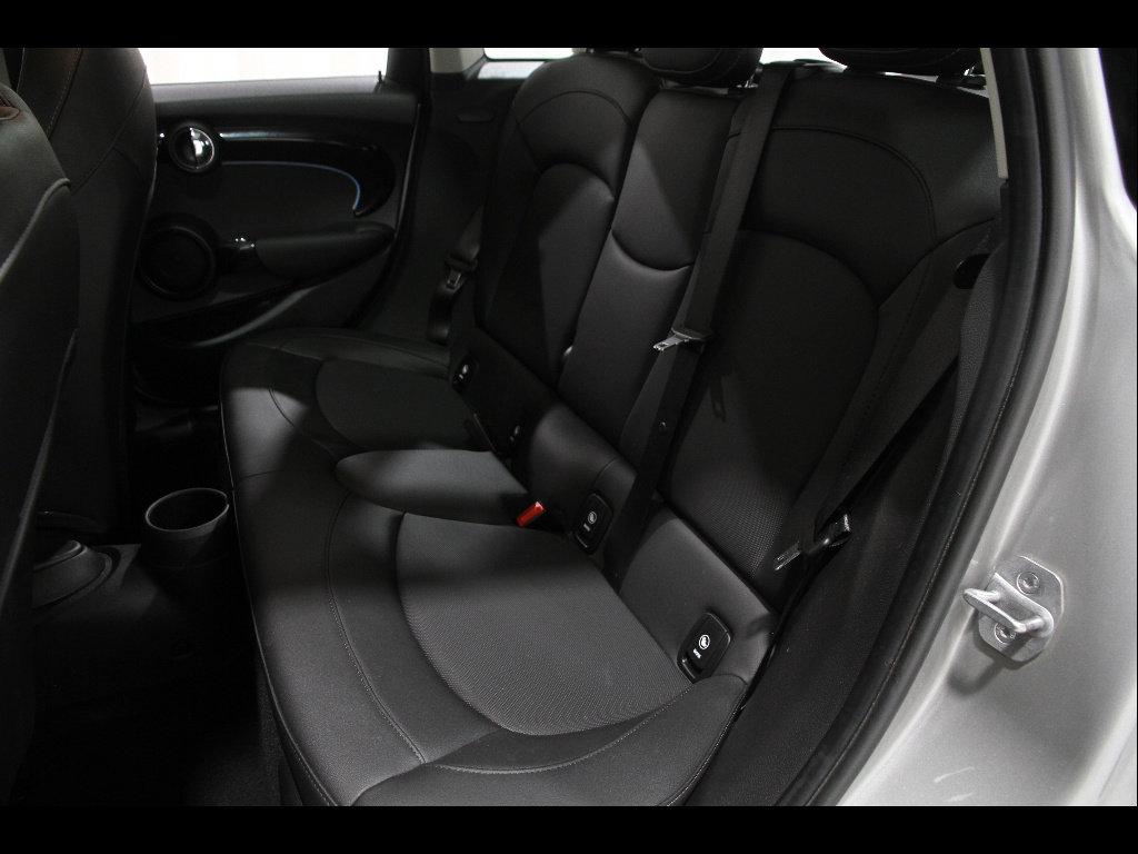 Certified 2024 MINI Cooper S FWD image 18