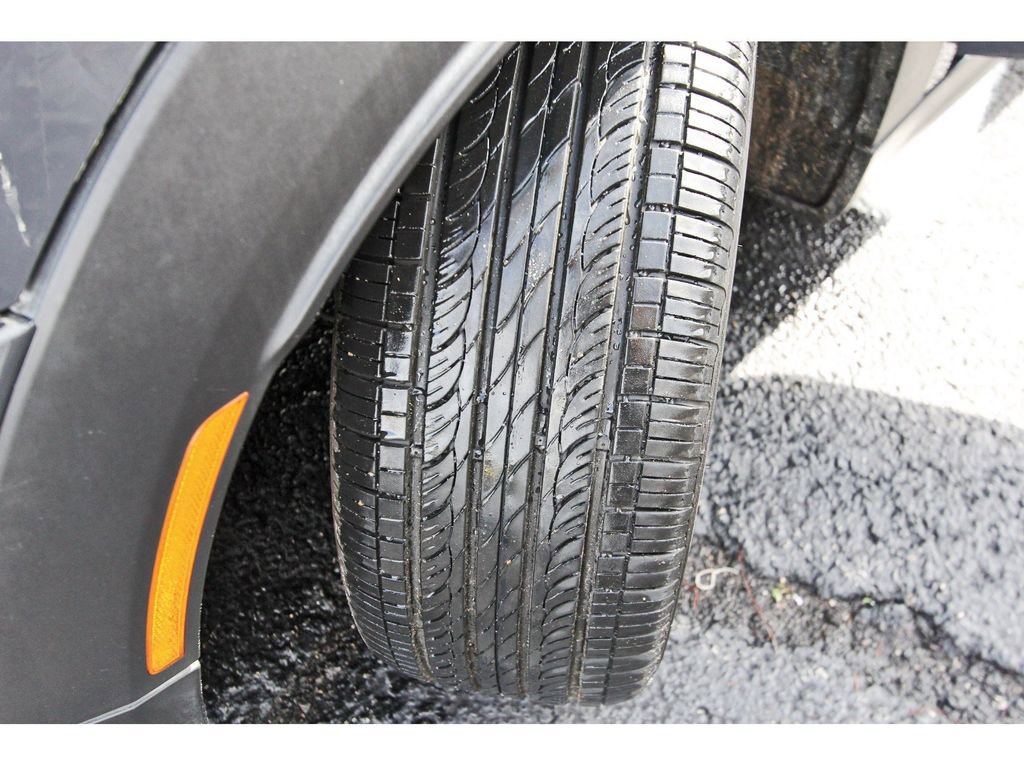 Used 2021 MINI Cooper S w/ Premium Package image 31