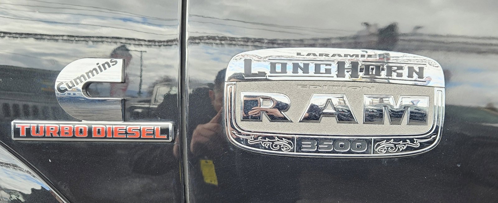 Used 2017 RAM 3500 Laramie Longhorn w/ Cold Weather Group image 6