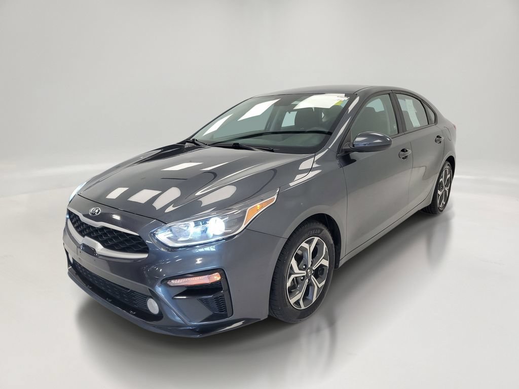 Used 2021 Kia Forte LXS FWD image 3