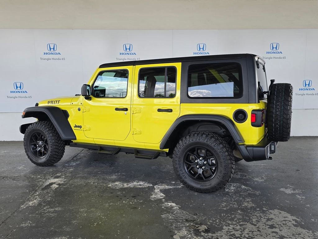 Used 2024 Jeep Wrangler Willys image 4