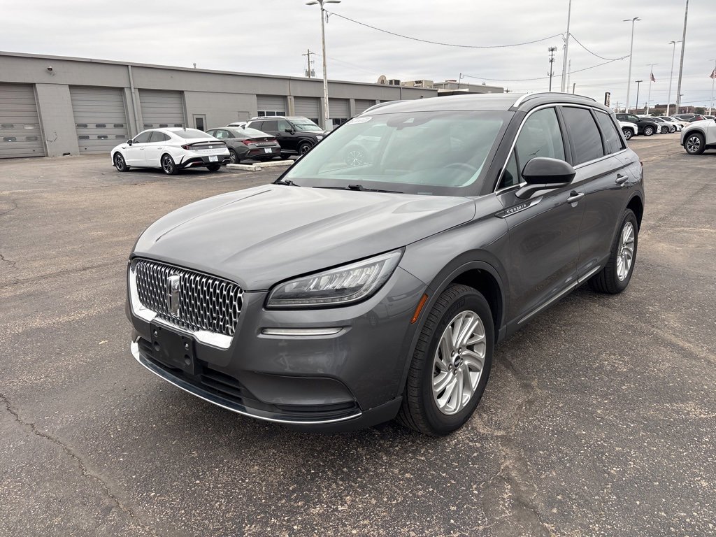 Used 2021 Lincoln Corsair AWD w/ Rear Removable Package Tray image 1