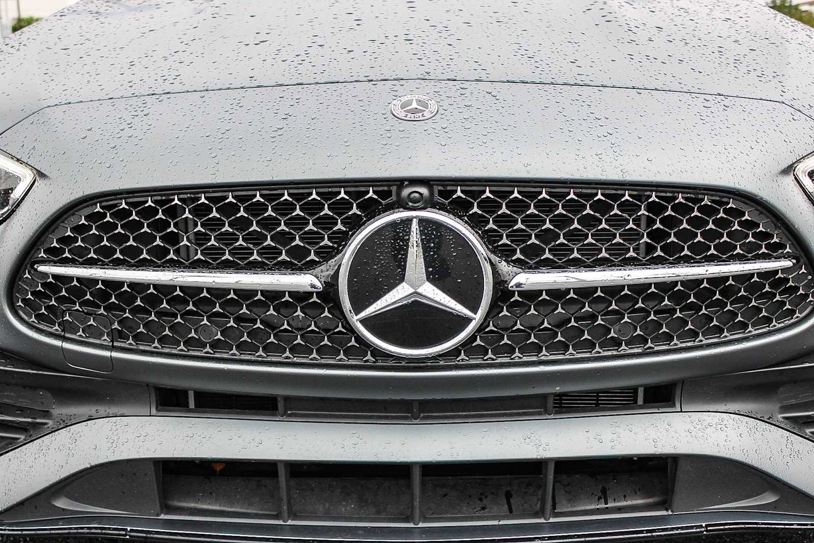 Used 2023 Mercedes-Benz C 300 Sedan image 10
