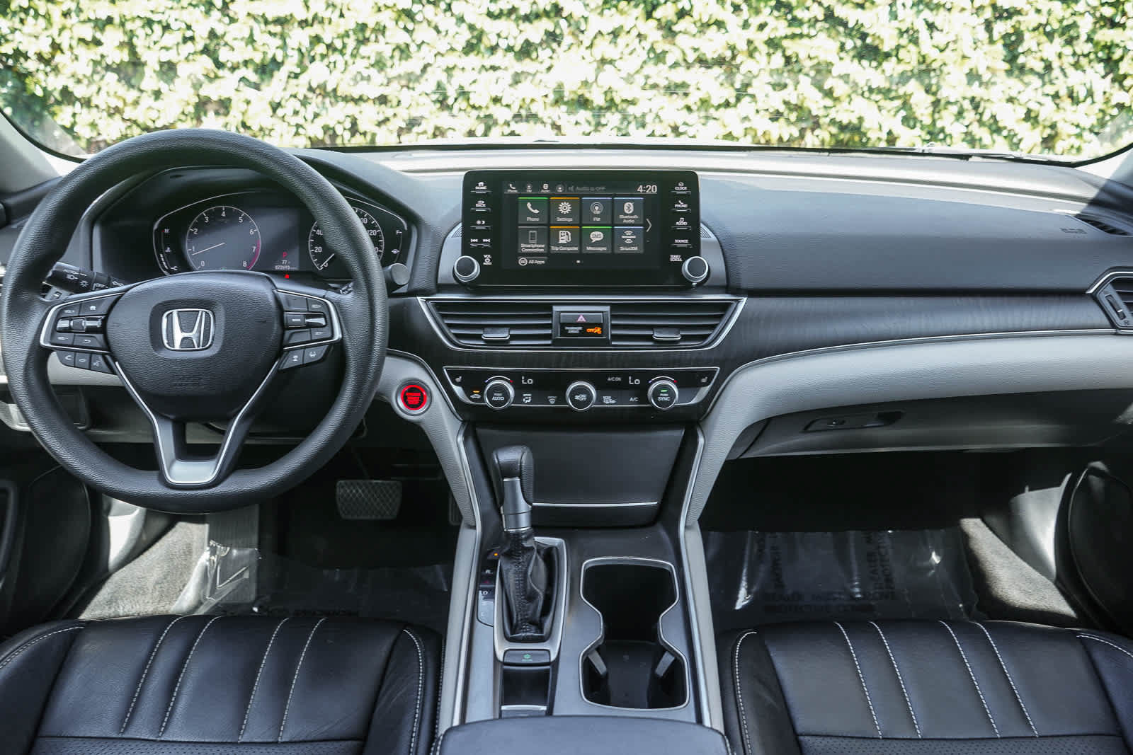 Used 2018 Honda Accord EX image 12