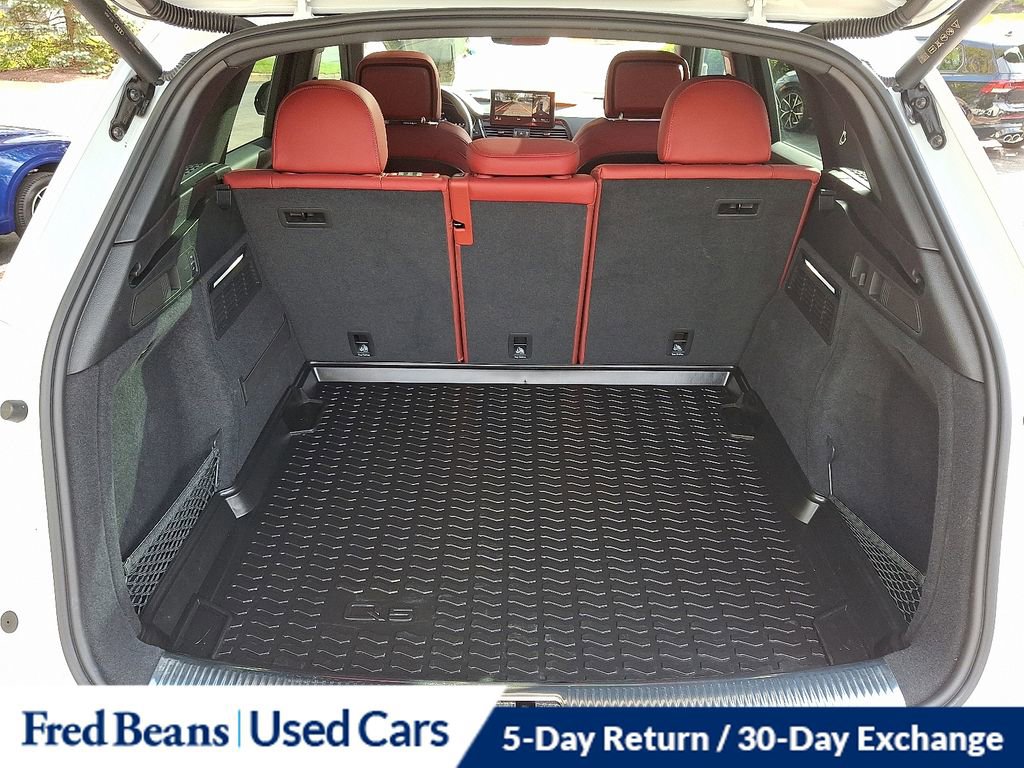 Used 2023 Audi SQ5 Prestige w/ Prestige Package image 34