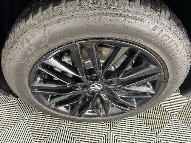 Used 2025 Acura MDX A-Spec image 16