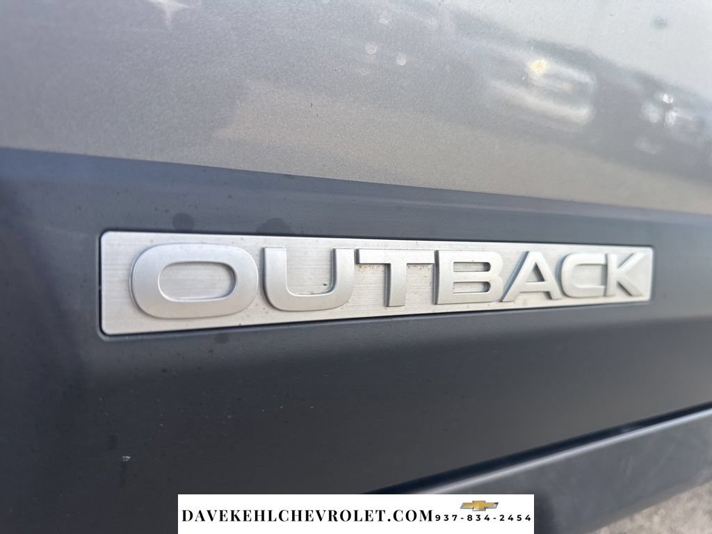 Used 2010 Subaru Outback 2.5i Limited AWD/4WD image 45