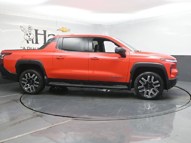 New 2026 Chevrolet Silverado EV LT AWD/4WD image 27