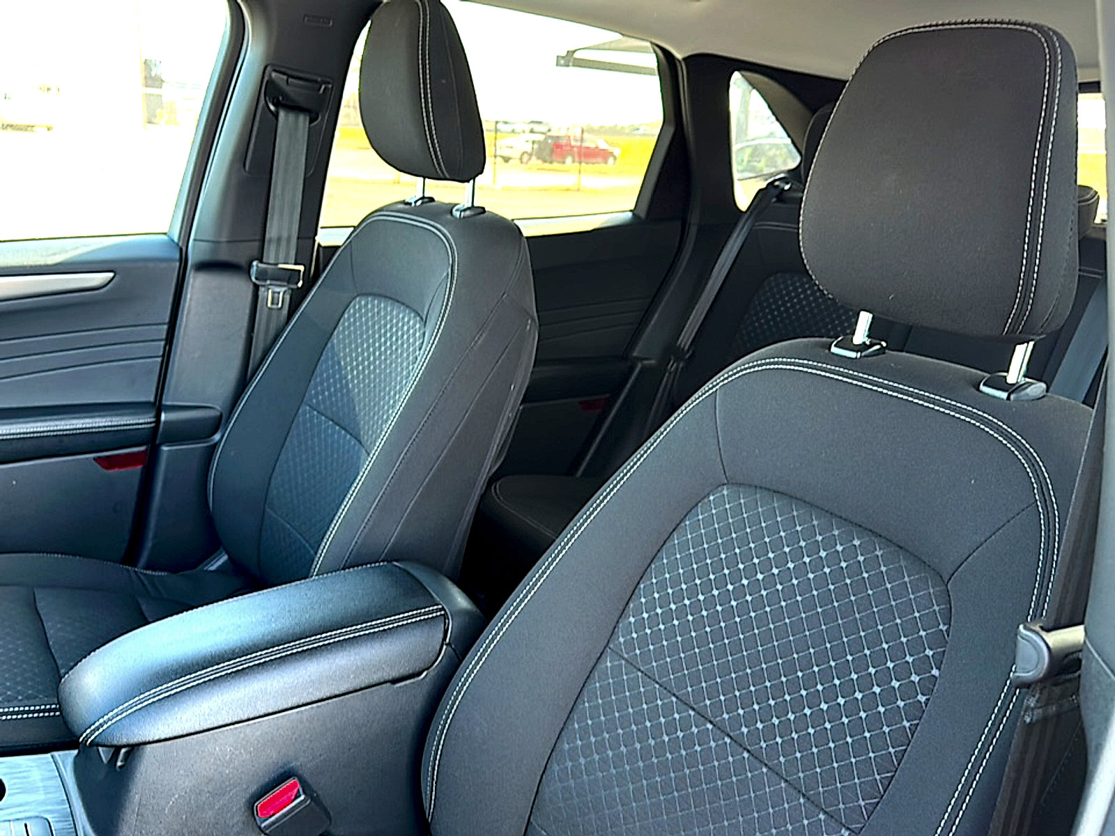 Used 2024 Ford Escape Active image 14