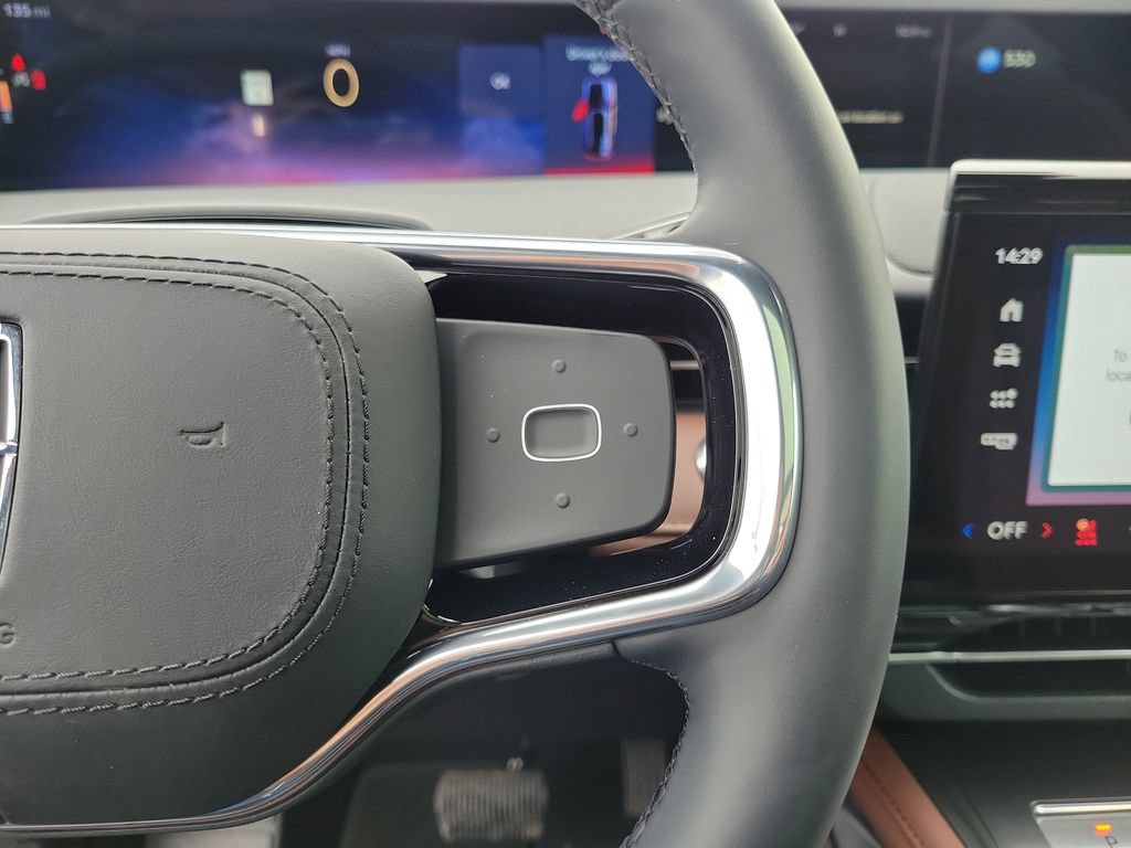 New 2026 Lincoln Nautilus Reserve AWD/4WD image 25