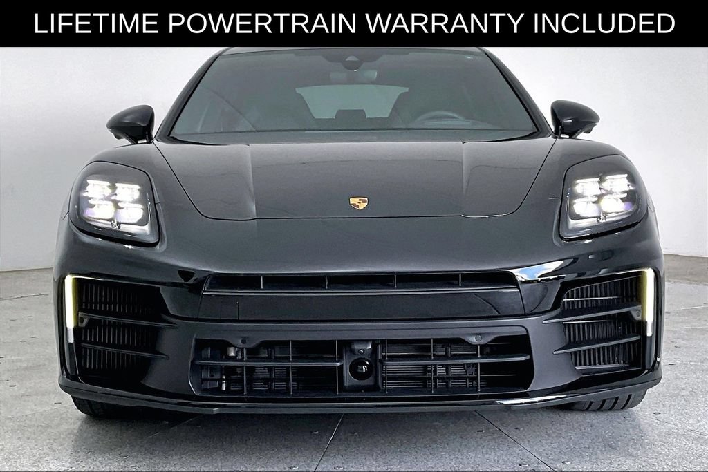 Used 2025 Porsche Panamera 4 w/ Premium Package AWD/4WD image 4