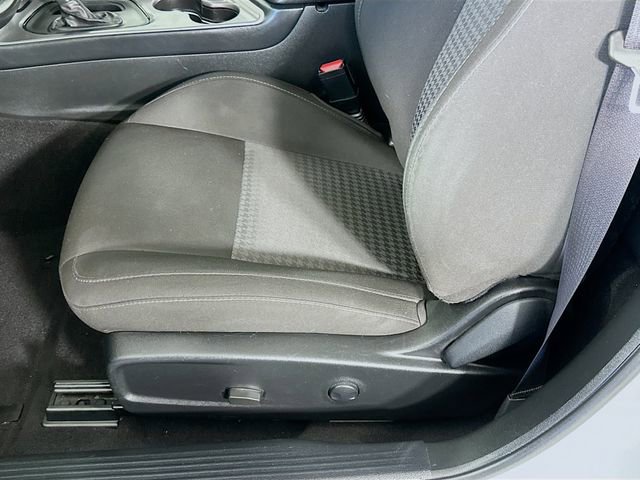 Used 2022 Dodge Challenger GT image 25